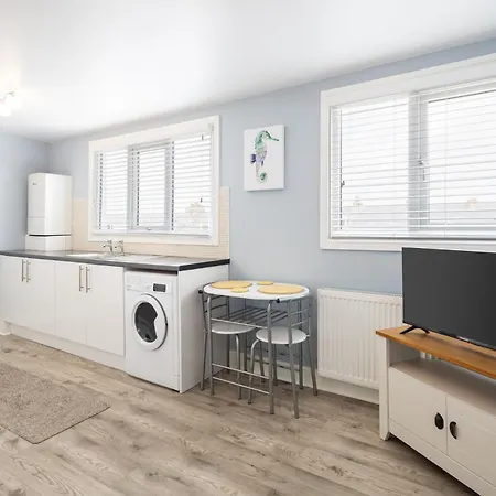 Host & Stay - Trafalgar Square Apartments Скарборо Экстерьер фото