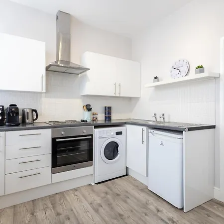 Host & Stay - Trafalgar Square Apartments Скарборо Экстерьер фото