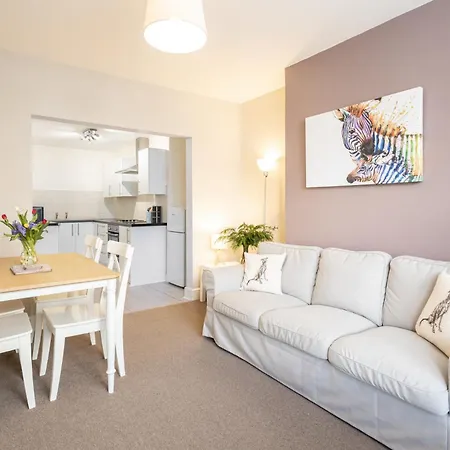 Host & Stay - Trafalgar Square Apartments Скарборо Экстерьер фото