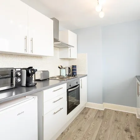 Host & Stay - Trafalgar Square Apartments Скарборо Номер фото