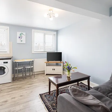 Host & Stay - Trafalgar Square Apartments Скарборо Номер фото