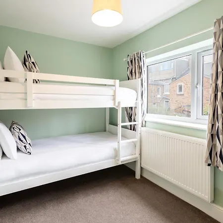 Host & Stay - Trafalgar Square Apartments Скарборо Номер фото