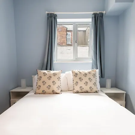 Host & Stay - Trafalgar Square Apartments Скарборо Номер фото