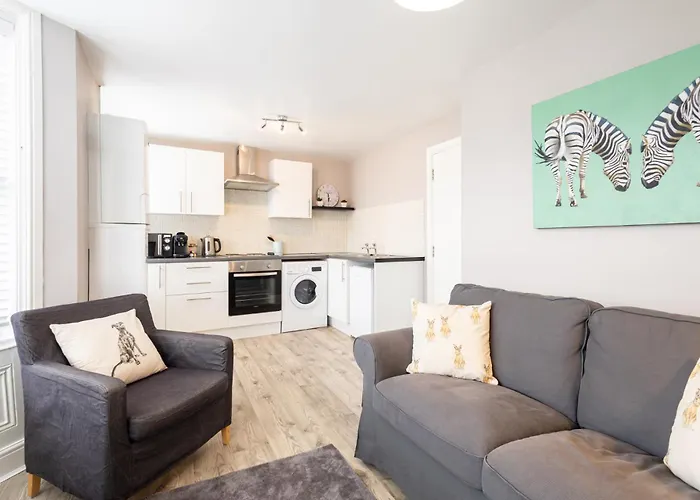 Host & Stay - Trafalgar Square Apartments