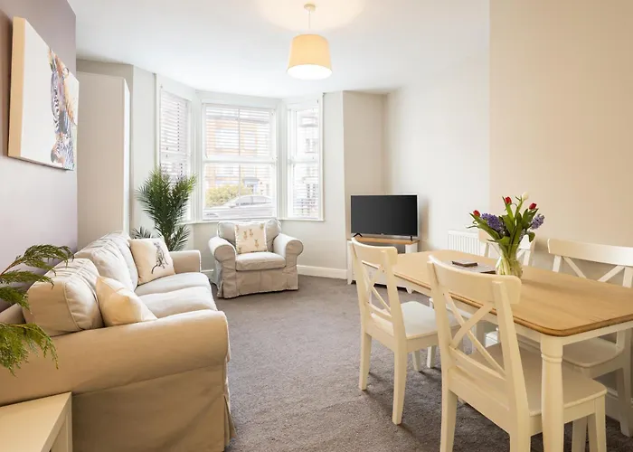 Host & Stay - Trafalgar Square Apartments
