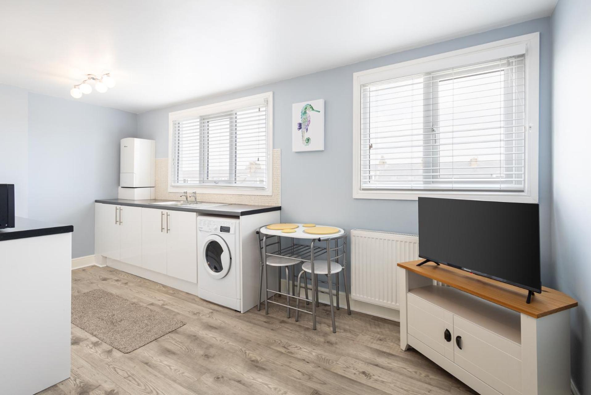 Host & - Trafalgar Square Apartment