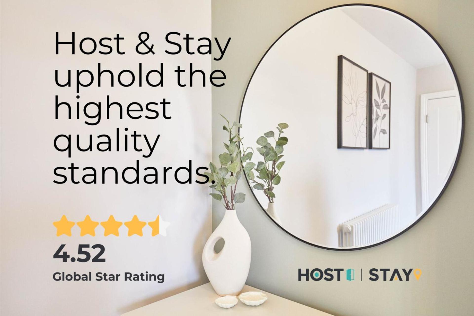 Host & - Trafalgar Square Apartment Scarborough